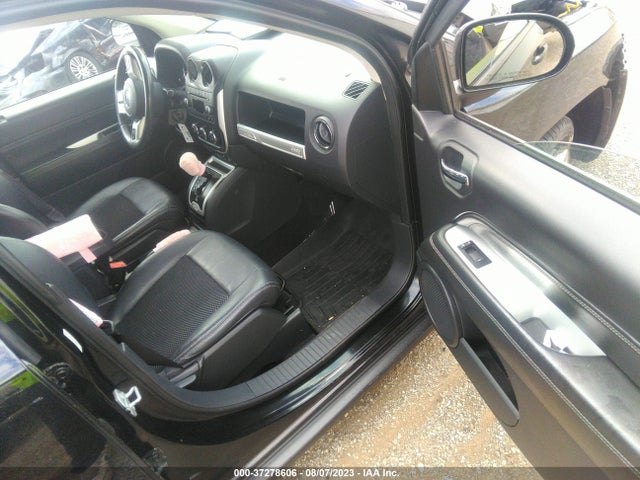 1C4NJDEB1GD559483 Jeep Compass Latitude