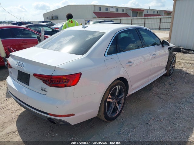 WAUENAF4XHN064064 Audi A4 Premium Plus