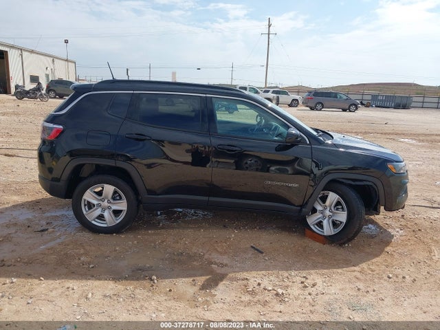 3C4NJDBB6NT186114 Jeep Compass Latitude