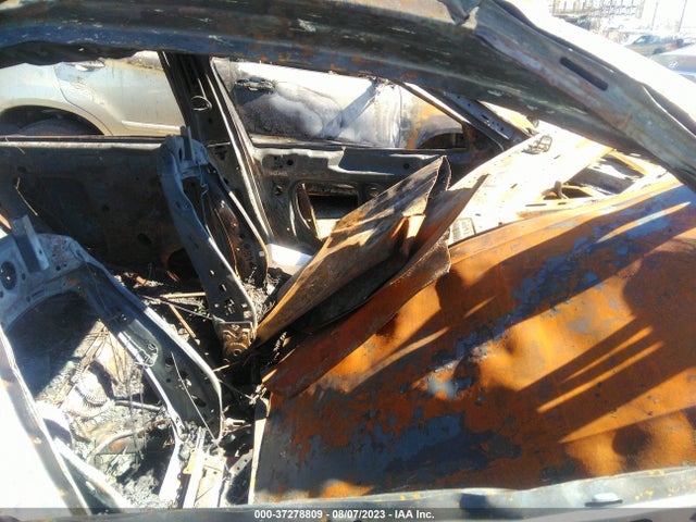 1VWAA7A33JC022848 Volkswagen Passat 2.0t S/r-line