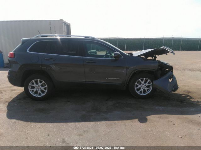 1C4PJMCS8FW523577 Jeep Cherokee Latitude