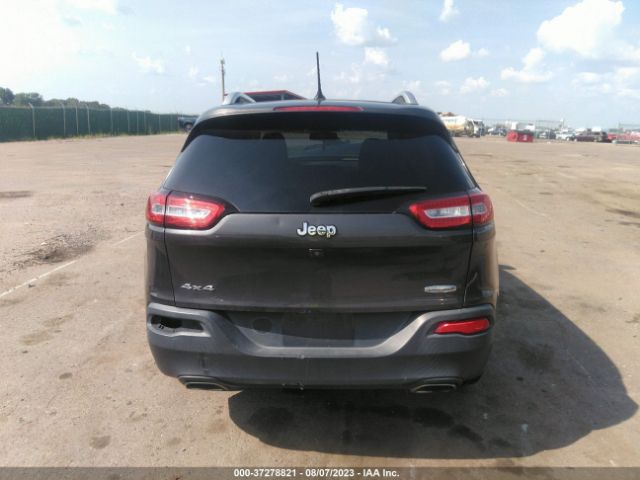 1C4PJMCS8FW523577 Jeep Cherokee Latitude