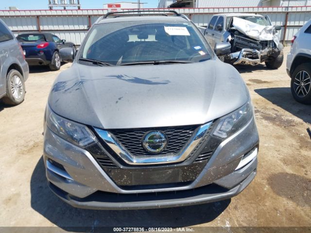 JN1BJ1CVXMW307166 Nissan Rogue Sport Sl