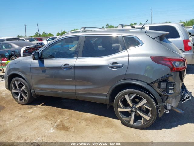 JN1BJ1CVXMW307166 Nissan Rogue Sport Sl