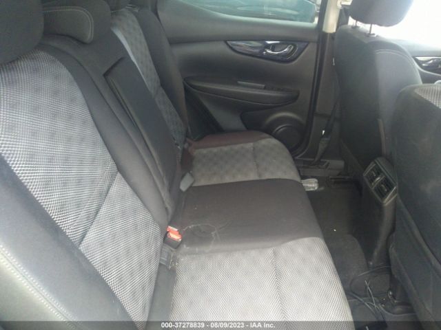 JN1BJ1CRXHW124438 Nissan Rogue Sport Sv