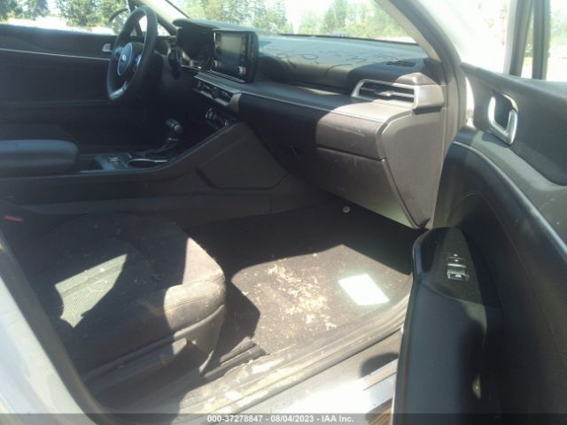 5XXG14J27MG045217 KIA K5 LXS