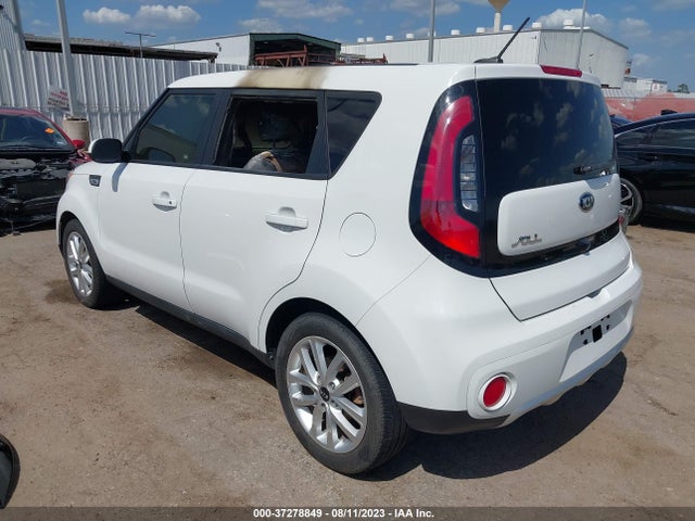 KIA SOUL + 2018 KNDJP3A53J7549910 Image 3