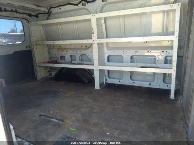 Ford Transit-150 2018 1FTYE1ZM4JKA31595 Image 8