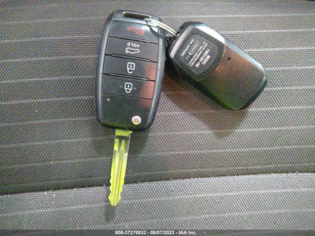 3KPFL4A72JE259683 KIA FORTE LX