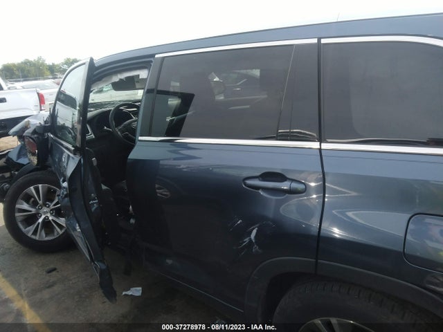 2015 TOYOTA HIGHLANDER XLE V6 VIN: 5TDKKRFH0FS038368