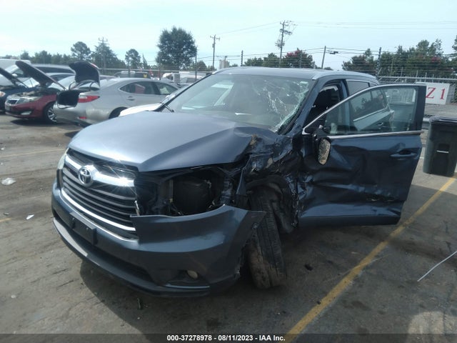 2015 TOYOTA HIGHLANDER XLE V6 VIN: 5TDKKRFH0FS038368