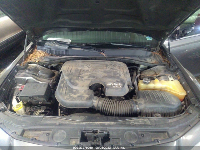 2C3CCAAGXFH845484 Chrysler 300 Limited