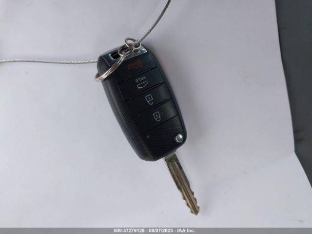 KNAFX4A69F5285595 KIA FORTE LX
