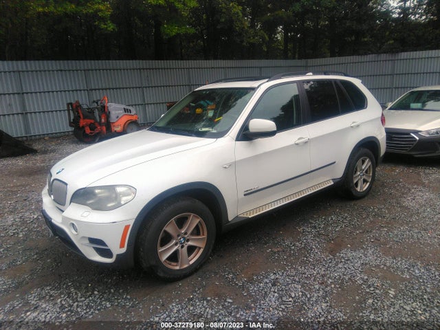 2011 BMW X5 35D VIN: 5UXZW0C52BL660361