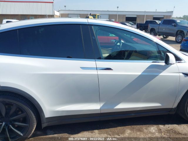 5YJXCDE23KF213780 Tesla MODEL X