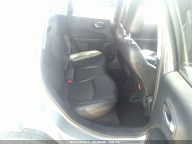 3C4NJDDB8MT529260 Jeep Compass Trailhawk