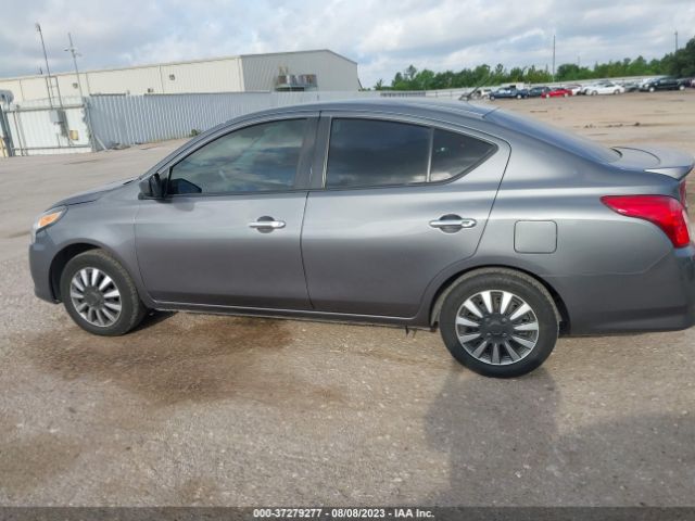 3N1CN7AP2KL832497 Nissan Versa Sedan Sv
