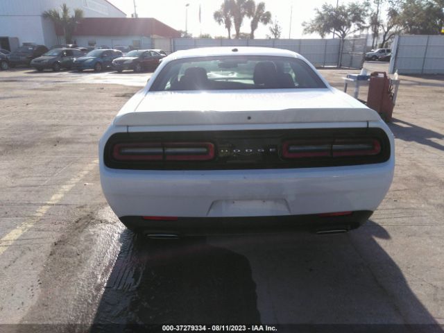 2C3CDZJGXNH233215 Dodge Challenger Gt