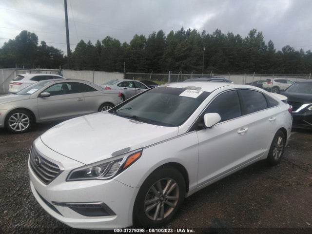 2015 HYUNDAI SONATA 2.4L SE VIN: 5NPE24AF1FH084271