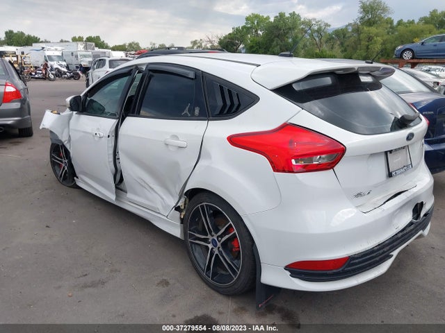 2018 FORD FOCUS ST VIN: 1FADP3L92JL230511