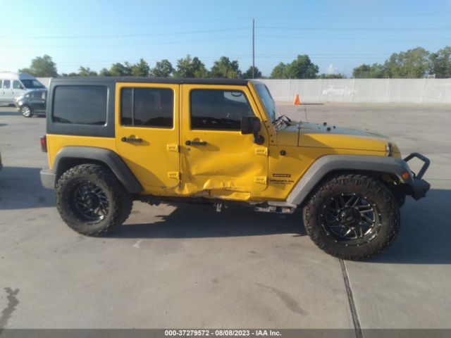 1C4BJWDG5FL717873 Jeep Wrangler Unlimited Sport
