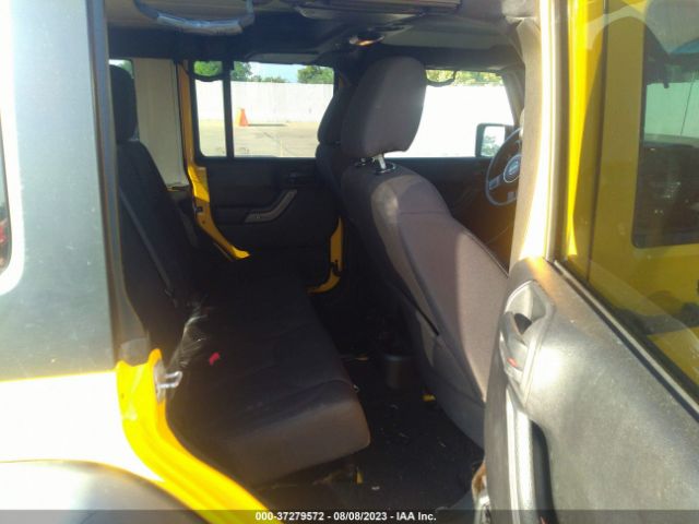 1C4BJWDG5FL717873 Jeep Wrangler Unlimited Sport