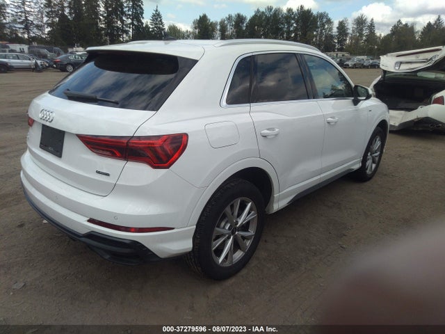 WA1DECF39N1111700 Audi Q3 S Line Premium