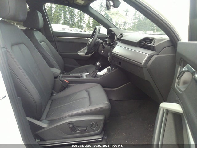 WA1DECF39N1111700 Audi Q3 S Line Premium