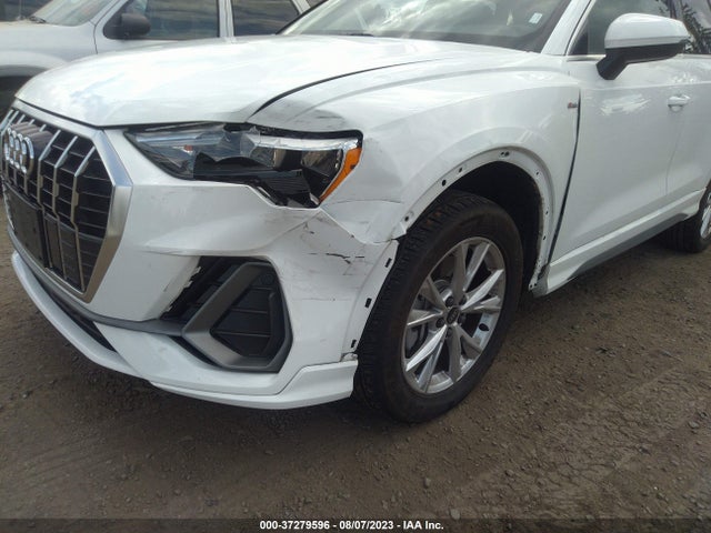 WA1DECF39N1111700 Audi Q3 S Line Premium