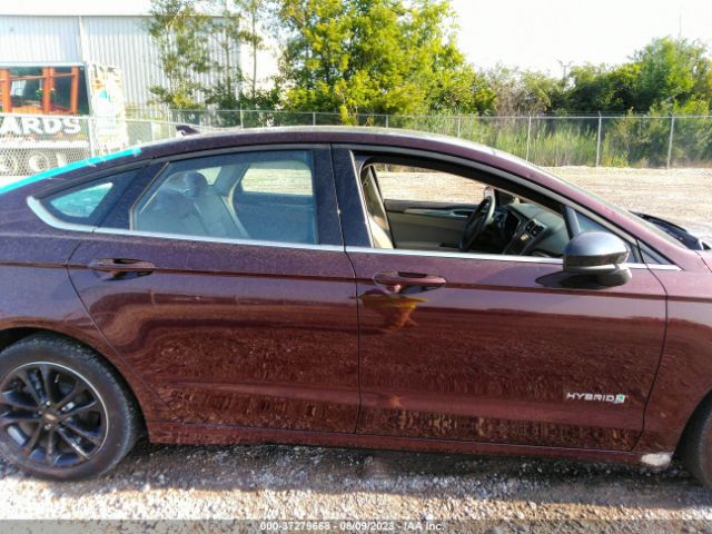 3FA6P0LU4KR196845 Ford Fusion Hybrid Se