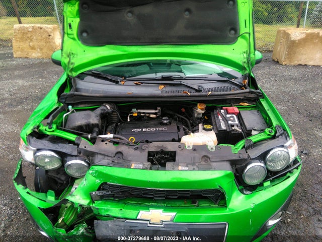 Chevrolet SONIC LT 2015 1G1JC6SGXF4155898 Image 10