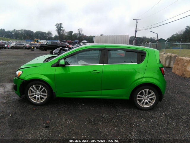 Chevrolet SONIC LT 2015 1G1JC6SGXF4155898 Image 14