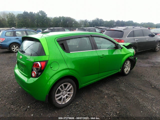 Chevrolet SONIC LT 2015 1G1JC6SGXF4155898 Image 4