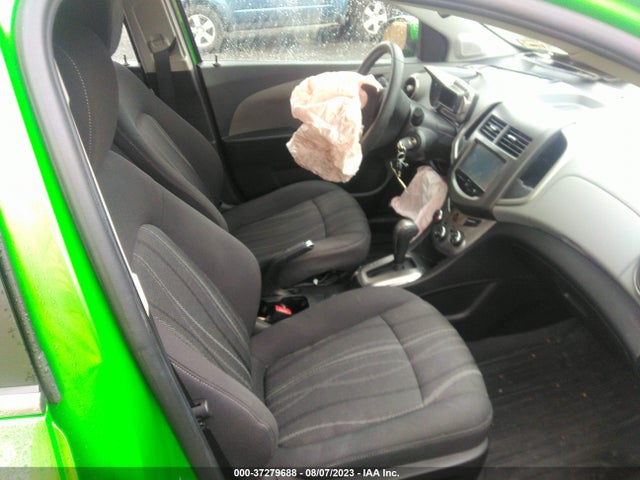 Chevrolet SONIC LT 2015 1G1JC6SGXF4155898 Image 5