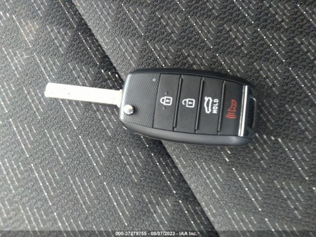 3KPA25AD1LE349032 KIA Rio 5-door S