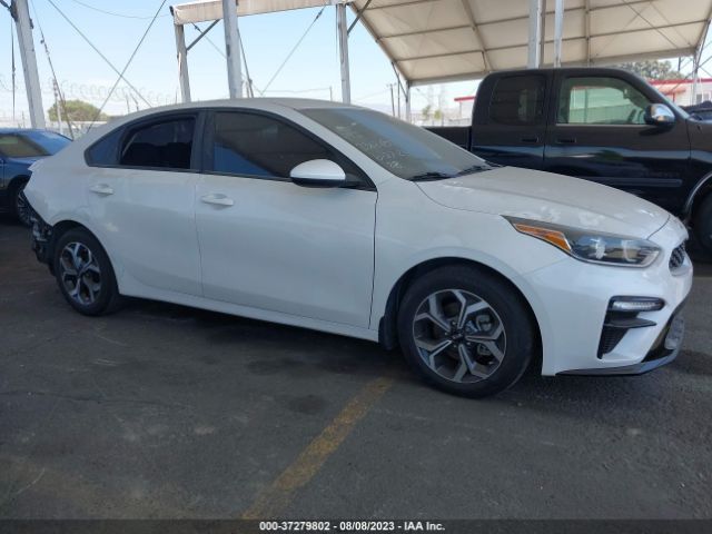 3KPF24AD1ME303119 KIA Forte Lxs