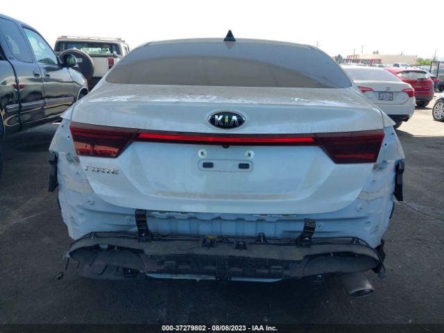 3KPF24AD1ME303119 KIA Forte Lxs