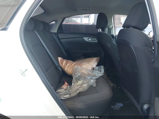 3KPF24AD1ME303119 KIA Forte Lxs