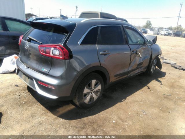 KNDCB3LC0H5097259 KIA NIRO LX