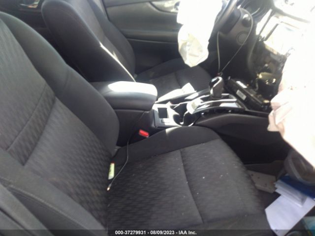 KNMAT2MT7JP507207 Nissan ROGUE SV