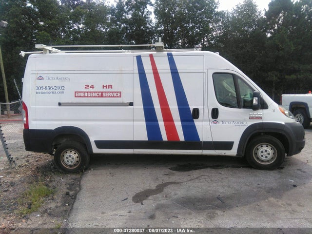 3C6TRVDGXKE543266 RAM Promaster Cargo Van