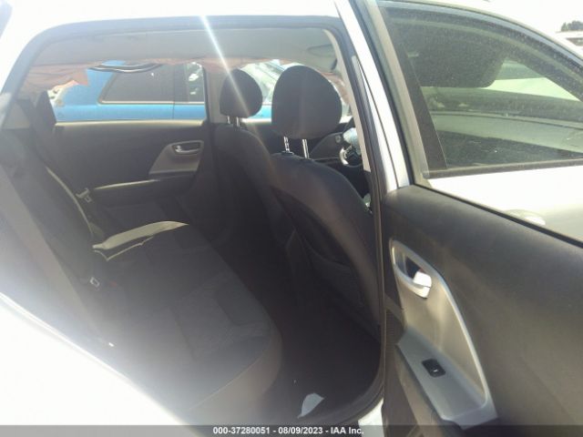 KNDCB3LC6J5210430 KIA NIRO LX