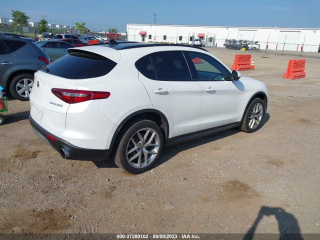 ZASFAKNN0J7B90650 Alfa Romeo Stelvio Ti Sport