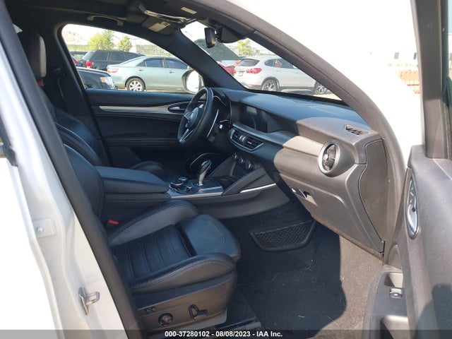 ZASFAKNN0J7B90650 Alfa Romeo Stelvio Ti Sport