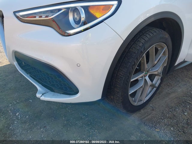 ZASFAKNN0J7B90650 Alfa Romeo Stelvio Ti Sport