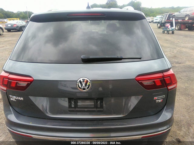 3VV2B7AX7JM044939 Volkswagen Tiguan Sel/se