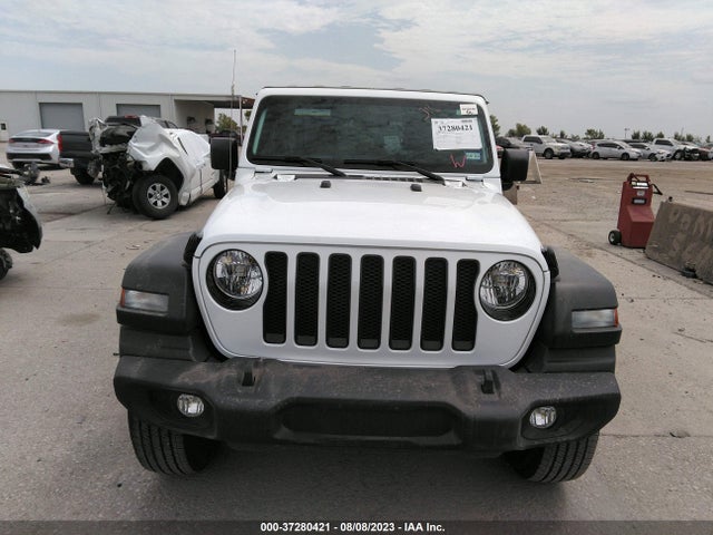 1C4HJXDG2MW814718 Jeep Wrangler Unlimited Sport Altitude