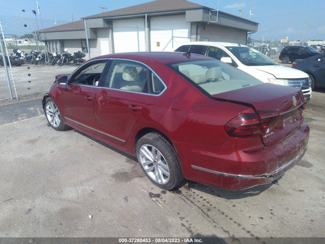 1VWCT7A3XHC038736 Volkswagen Passat 1.8t Sel Premium