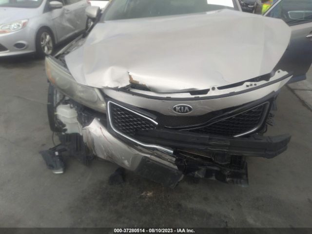 5XXGM4A75EG305912 KIA Optima Lx