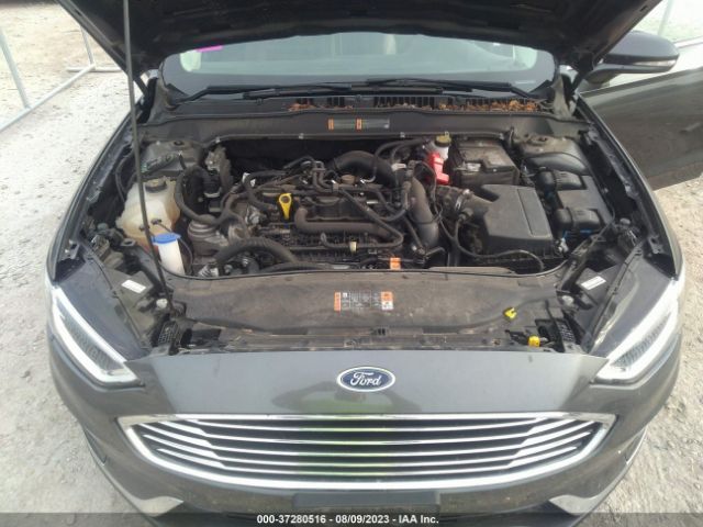 3FA6P0CD1KR180649 Ford FUSION SEL